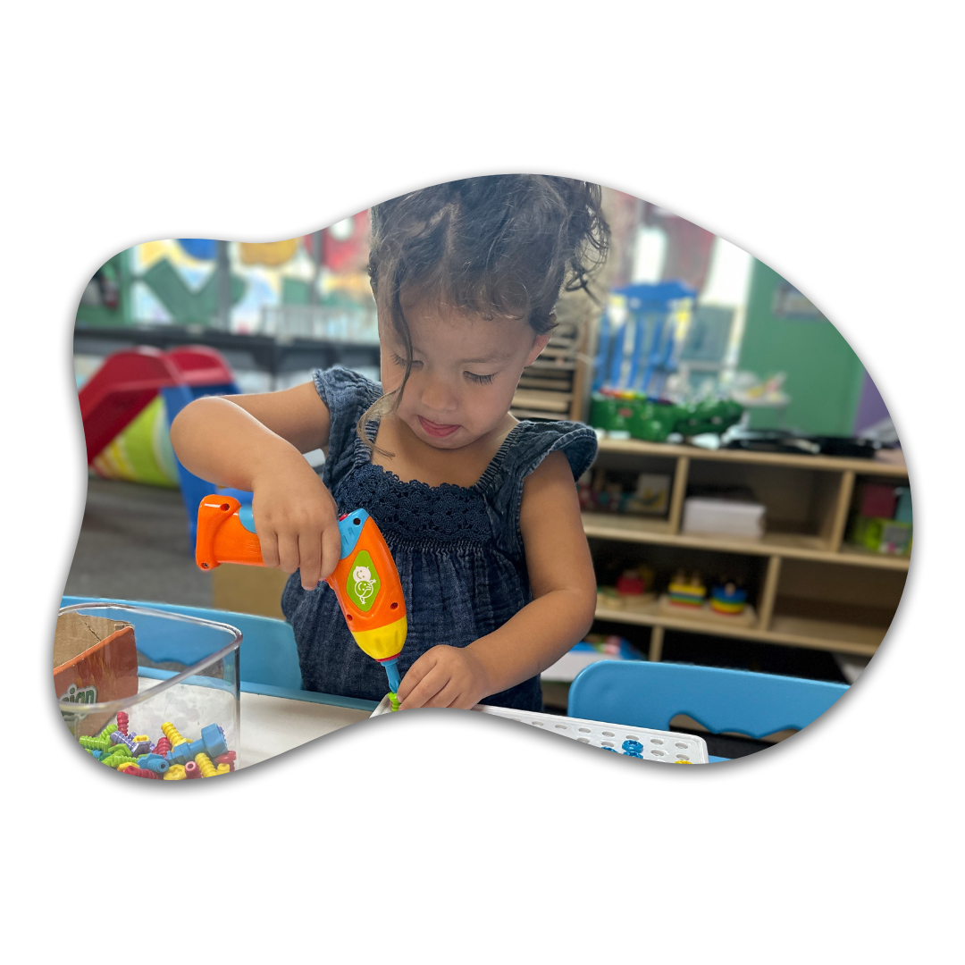 Kids playing at Hangout Hourly